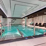 Deo Plaza Basen & Sauna By Grand Daire